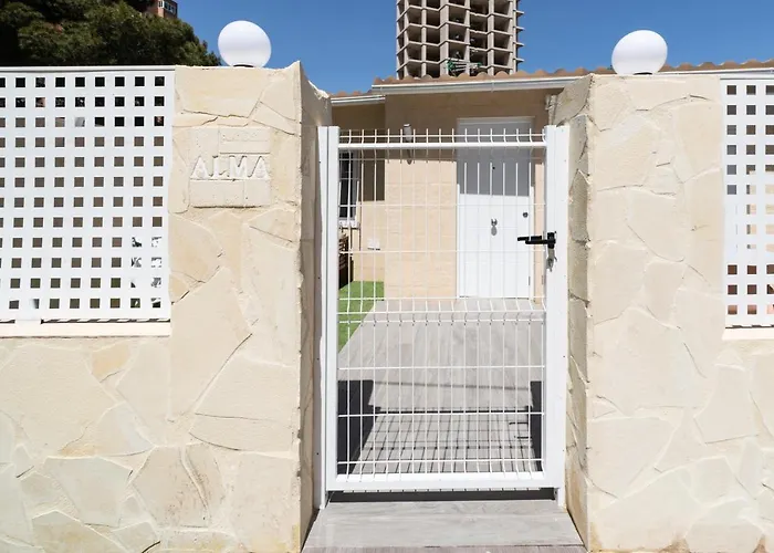 Apartamento Alma Con Terreno Privado Y Parking Compartido - A 800M De Playa Poniente