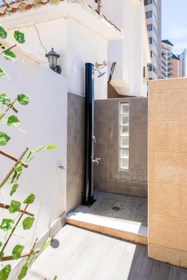 Alma Con Terreno Privado Y Parking Compartido - A 800m De Playa Poniente Ferienhaus Benidorm